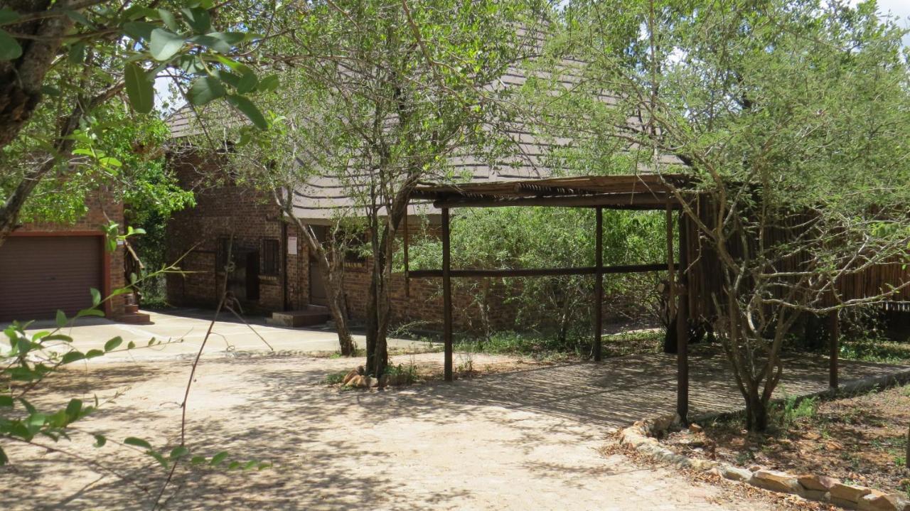 Crowe'S Nest Villa Marloth Park Exterior photo